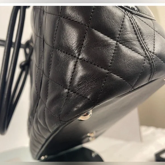 CHANEL Cambon CC large Caviar shopping tote - Picture 8 of 11